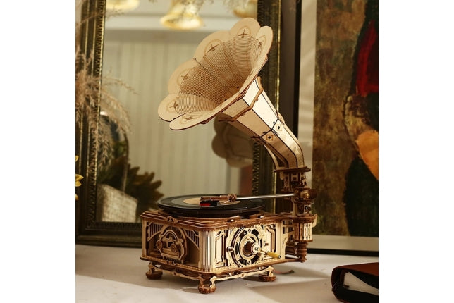 Hand Crank Classic Gramophone Wooden Puzzle