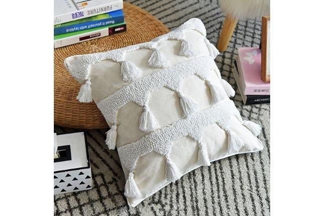 Decorative cotton pillowcases